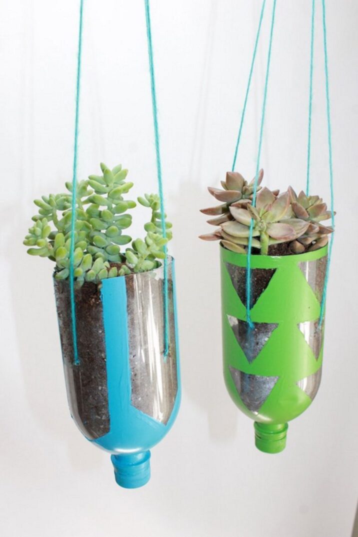 ¡Aquí Grandes Ideas Para Decorar Tu Jardín Con Botellas Plásticas
