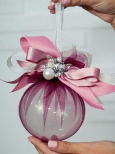 16 Ideas Para Decorar Esferas Navideñas De Forma Original