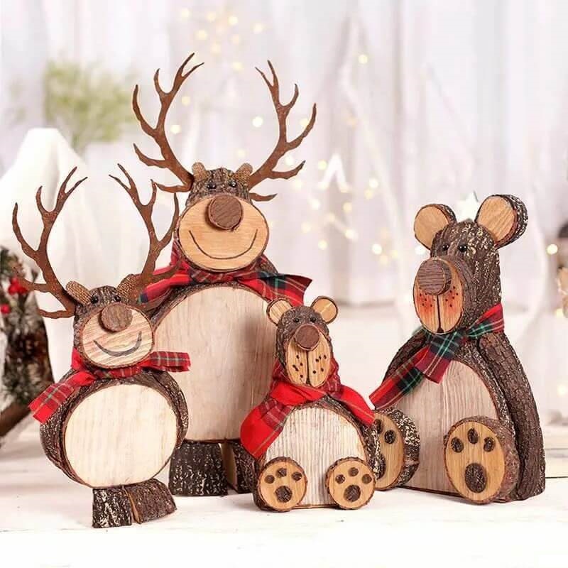 adornos navideños hechos con troncos