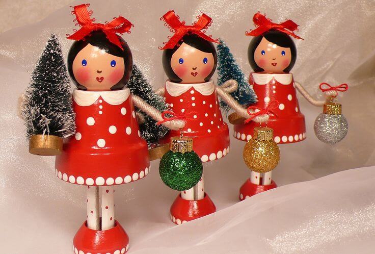 decoraciones navideñas hechas con macetas