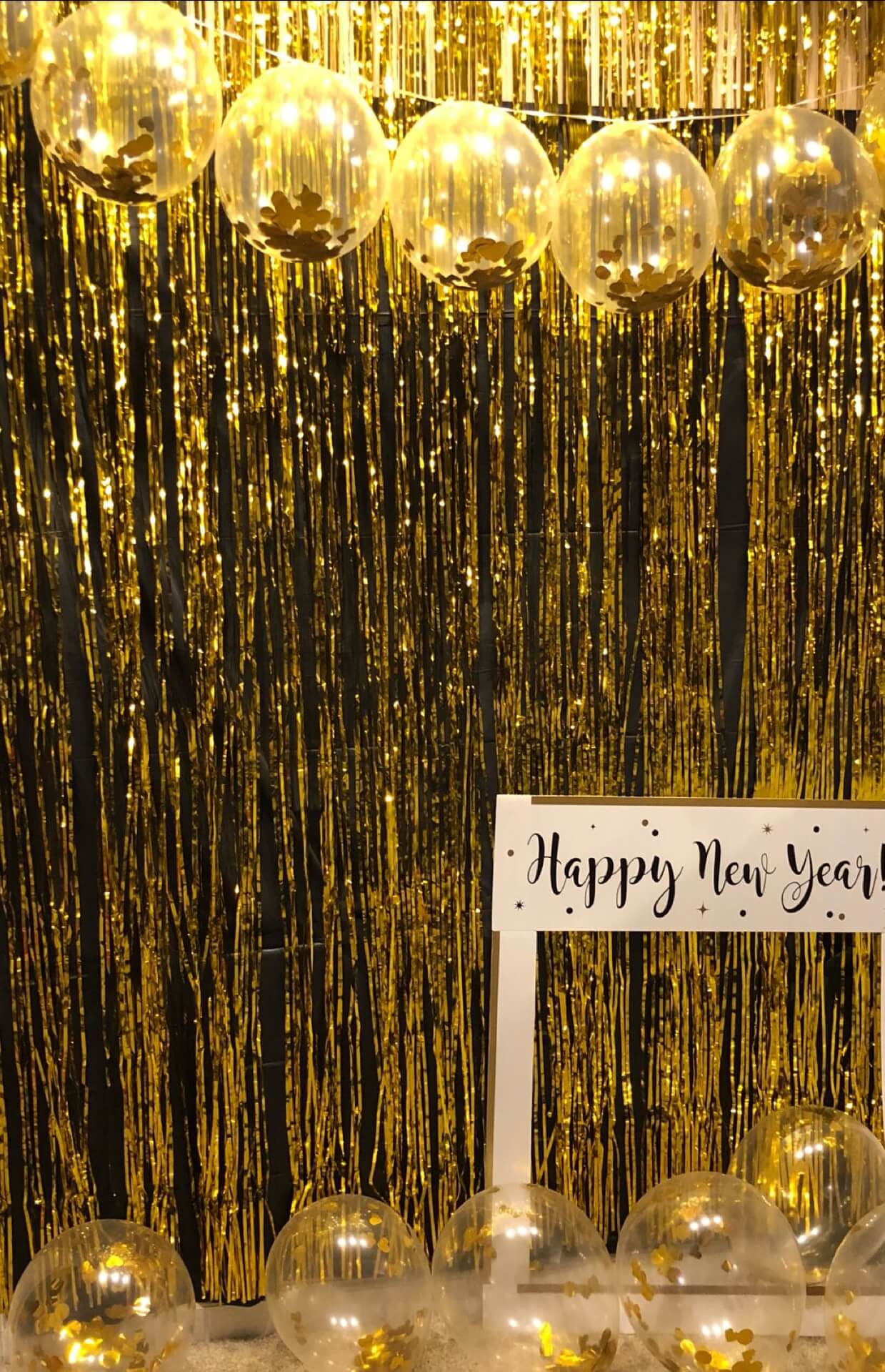 16 ELEGANTES IDEAS DE DECORACIÓN CON GLOBOS PARA FIN DE AÑO