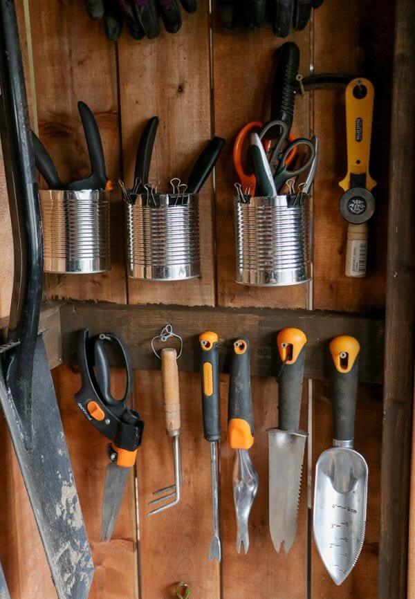 Como organizar las herramientas para el jardin