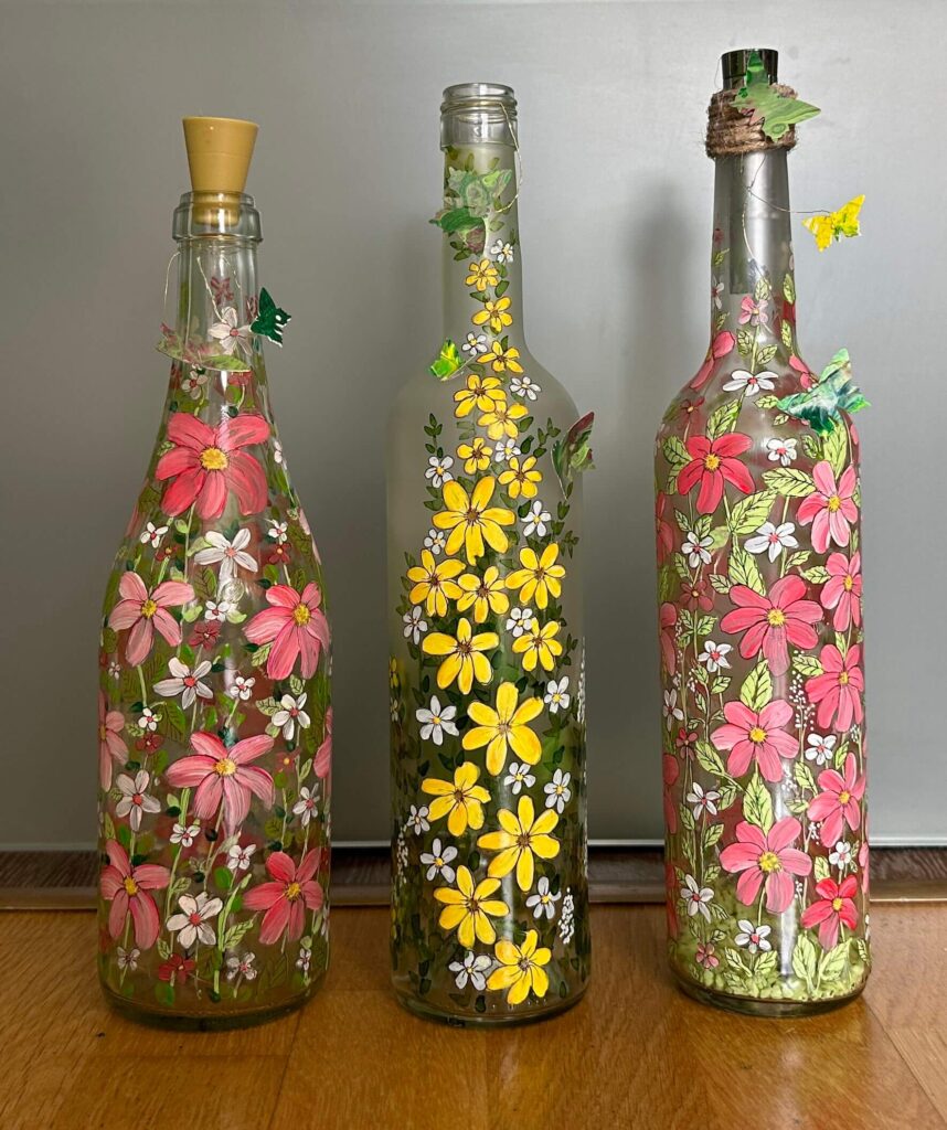 Ideas Para Pintar y Decorar Botellas De Vidrio Recicladas