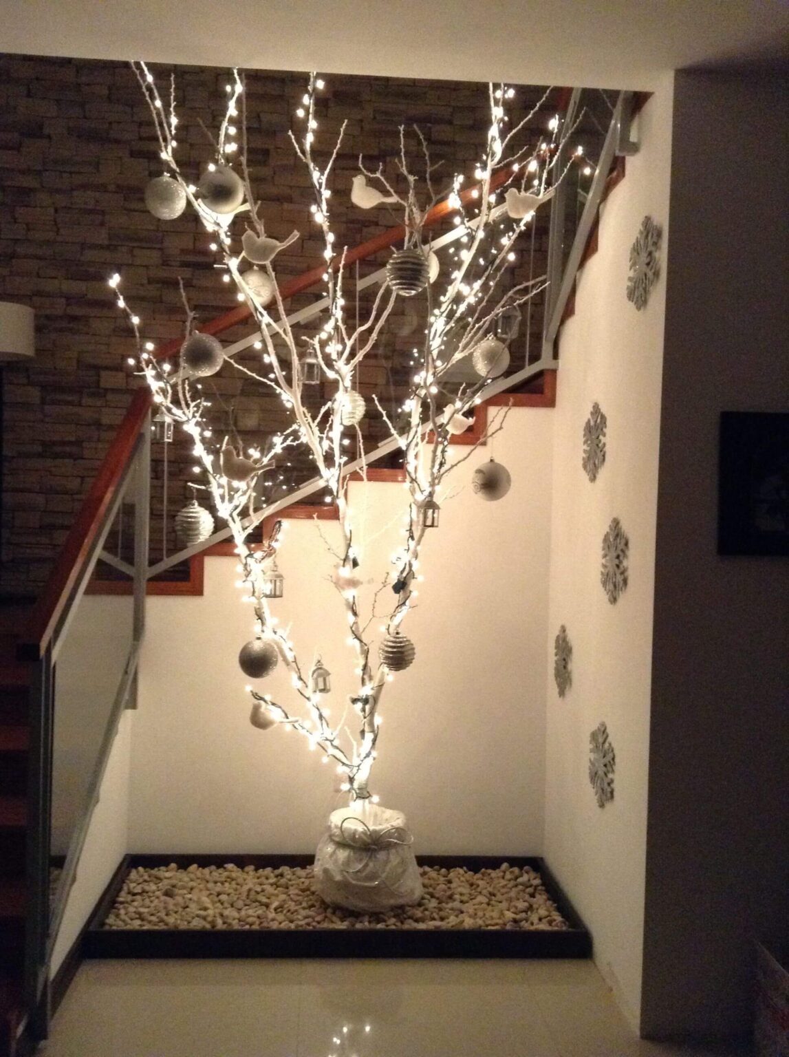 ¡Impacta A Todos! Mira Aquí Ideas De Decoración Navideña Con Ramas ...