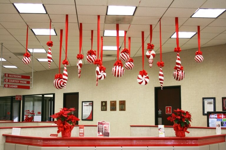 ideas para decorar oficinas en navidad