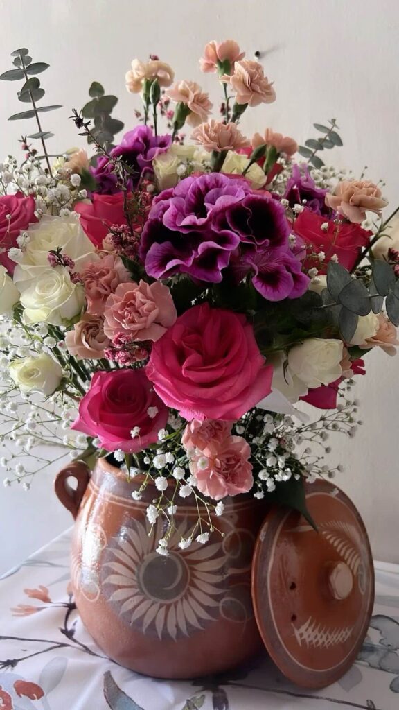 Ideas Creativas Para Diseñar Centros De Mesas Con Flores Únicos